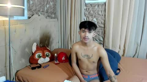 urmasterhardcock online show from May 25, 2026, 5:52 pm