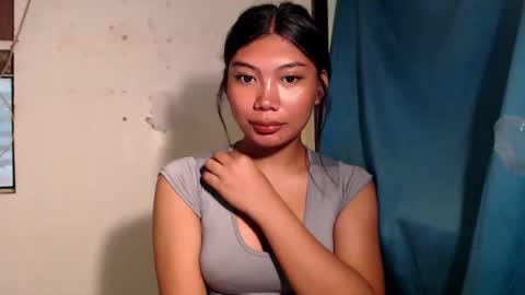 urpinay_sandra69 online show from June 2, 2026, 11:51 pm