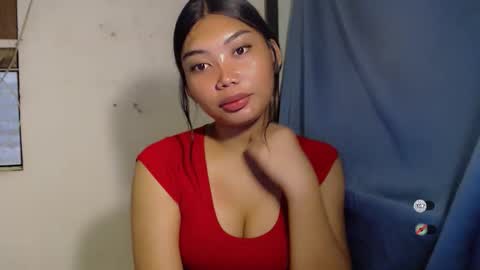 Snapshot of urpinay_sandra69 chatting on June 10, 2026, 1:28 am urpinay_sandra69 online show from June 10, 2026, 1:28 am