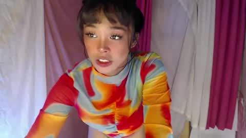 TYRA online show from November 11, 2025, 3:12 pm