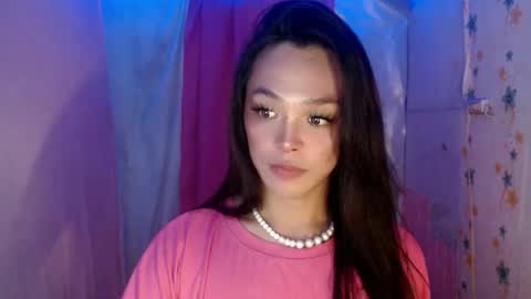 TYRA online show from April 3, 2026, 5:44 pm