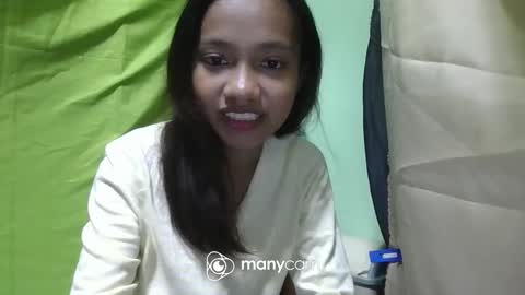  Darlyn room  online show from January 8, 2025, 6:41 am