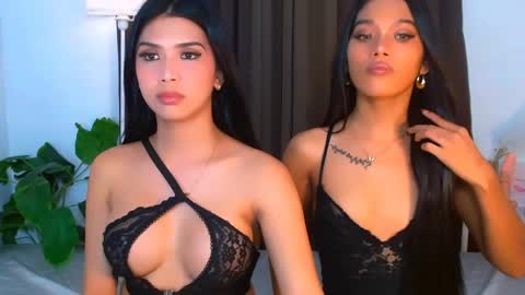 urwildest_margaret online show from June 4, 2026, 12:11 pm