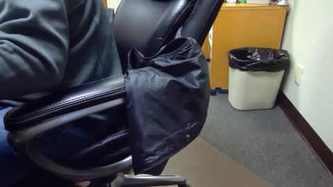 useemie online show from December 13, 2024, 7:21 pm