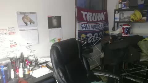 Eric online show from November 6, 2025, 12:17 pm