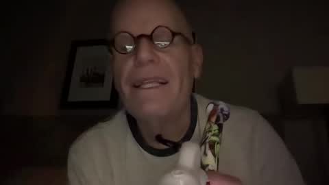 Snapshot of uwsflyguy chatting on October 29, 2025, 12:07 pm uwsflyguy online show from October 29, 2025, 12:07 pm