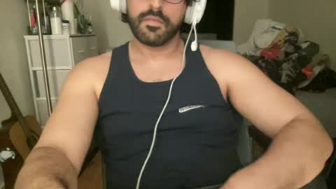 Snapshot of uzzykay128 chatting on June 15, 2026, 6:15 am uzzykay128 online show from June 15, 2026, 6:15 am
