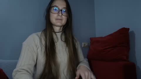 Snapshot of va_len_sea_ya chatting on January 18, 2025, 11:44 pm Valensiya online show from January 18, 2025, 11:44 pm