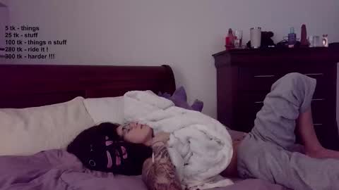 vagelicious online show from January 15, 2026, 2:32 pm