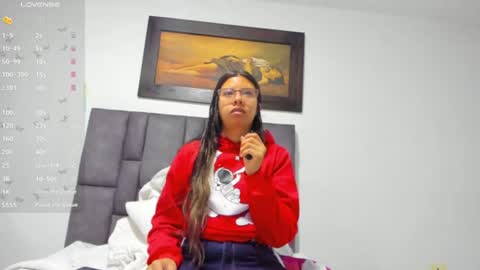 Snapshot of vahiolet_smith chatting on July 1, 2026, 12:29 pm Vahiolet smith online show from July 1, 2026, 12:29 pm