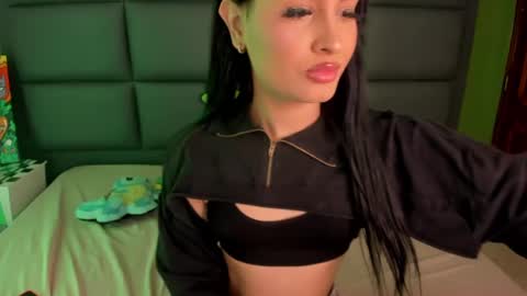 Snapshot of vain_sexualxx chatting on February 16, 2025, 3:48 pm luna online show from February 16, 2025, 3:48 pm