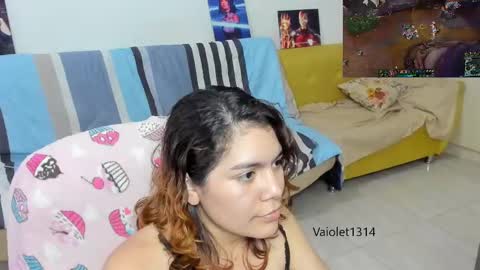 Snapshot of vaioletuwu chatting on March 3, 2025, 9:11 am Vaiolet1314 online show from March 3, 2025, 9:11 am