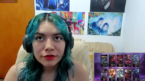 Vaiolet1314 online show from November 7, 2025, 2:00 am