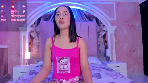 Snapshot of valentina_cortes72 chatting on February 14, 2025, 11:21 am Valentina online show from February 14, 2025, 11:21 am