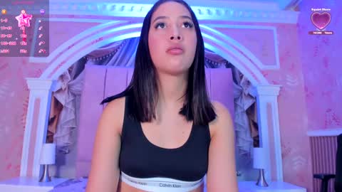 Snapshot of valentina_cortes72 chatting on February 21, 2025, 2:38 pm Valentina online show from February 21, 2025, 2:38 pm