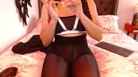 Valen Ferrer online show from March 7, 2026, 8:17 pm