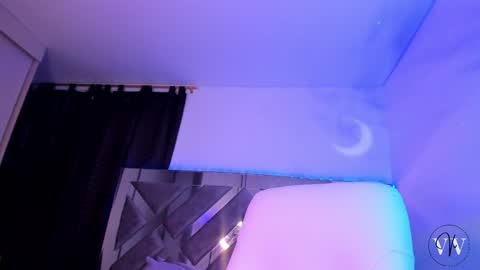 Snapshot of valentina_vegaa chatting on December 14, 2024, 10:50 pm Val online show from December 14, 2024, 10:50 pm