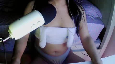 Valentina Celeste online show from May 9, 2026, 4:50 am