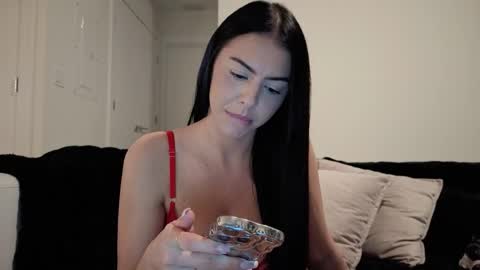 Snapshot of valentinarosexox chatting on February 28, 2026, 9:10 am Valentina Rose 3 online show from February 28, 2026, 9:10 am