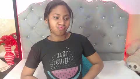 valentina vega online show from November 16, 2025, 3:34 am