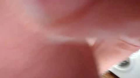 valentinosweet online show from March 4, 2025, 3:48 pm