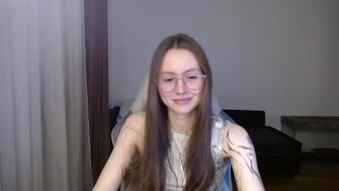 Snapshot of valents_cherry chatting on February 27, 2025, 5:26 pm Valentina online show from February 27, 2025, 5:26 pm