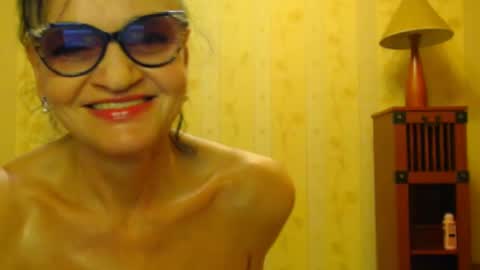 Snapshot of valenttijm3851 chatting on March 5, 2025, 3:29 pm valentijm online show from March 5, 2025, 3:29 pm