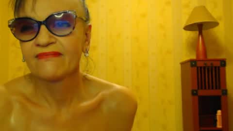 Snapshot of valenttijm3851 chatting on March 11, 2025, 8:09 am valentijm online show from March 11, 2025, 8:09 am