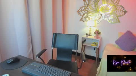 Valery And Daniel online show from November 30, 2025, 10:36 pm