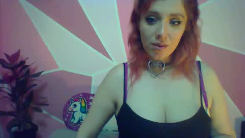 Snapshot of valeri_cove chatting on January 16, 2025, 8:33 am Valeri Cove online show from January 16, 2025, 8:33 am