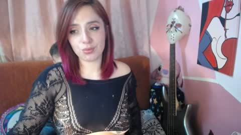 Snapshot of valeri_cove chatting on September 25, 2025, 7:12 am Valeri Cove online show from September 25, 2025, 7:12 am