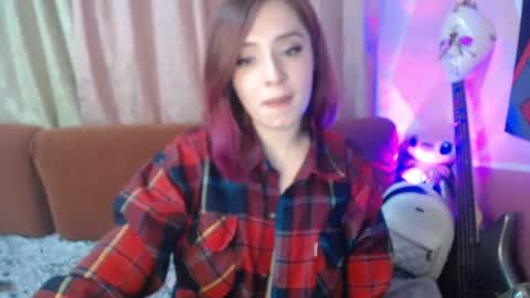 Snapshot of valeri_cove chatting on September 27, 2025, 3:33 am Valeri Cove online show from September 27, 2025, 3:33 am