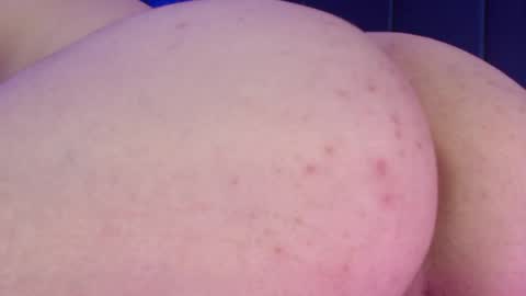 valeri_sotoo online show from May 9, 2026, 1:27 pm