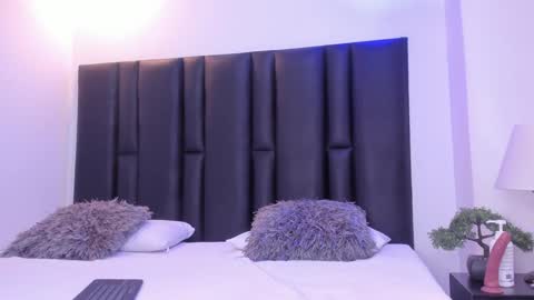 valeri_tafur online show from January 31, 2025, 11:13 am