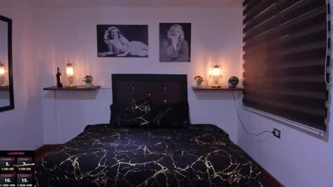 Valeria online show from October 8, 2025, 1:53 pm