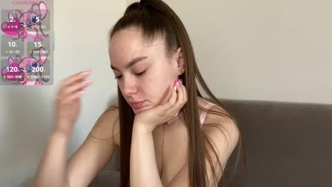 Snapshot of valeria_vibe chatting on June 10, 2026, 7:40 am valeria_vibe online show from June 10, 2026, 7:40 am