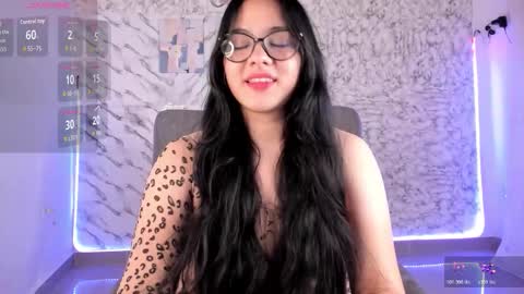 Snapshot of valeriadrems chatting on October 19, 2025, 2:01 am Tell me vale online show from October 19, 2025, 2:01 am