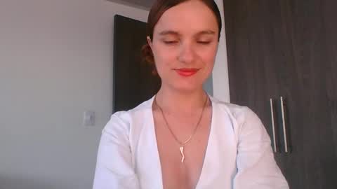 valeriafrannco online show from February 21, 2026, 10:55 pm