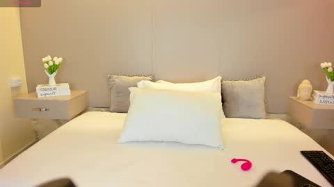 ValeriaGarciax online show from February 23, 2026, 12:02 pm