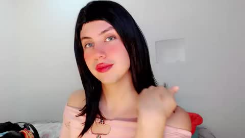 valeriagill_ online show from November 26, 2025, 11:28 pm