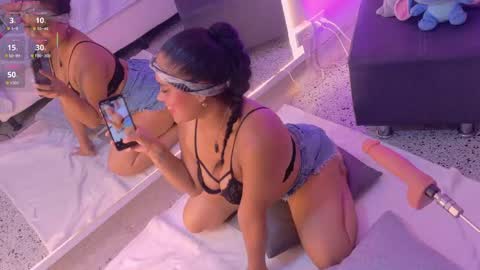 Snapshot of valeriajolie chatting on May 7, 2026, 1:44 am Valeria online show from May 7, 2026, 1:44 am