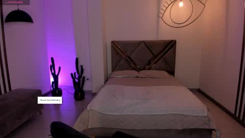 Snapshot of valeriaroldanx chatting on May 22, 2026, 10:32 am Valeria online show from May 22, 2026, 10:32 am