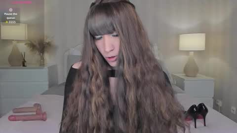 Valeria online show from October 18, 2025, 5:43 am