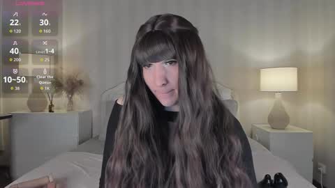 Valeria online show from November 4, 2025, 9:08 am