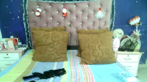 La valerie26 online show from December 19, 2025, 11:39 am