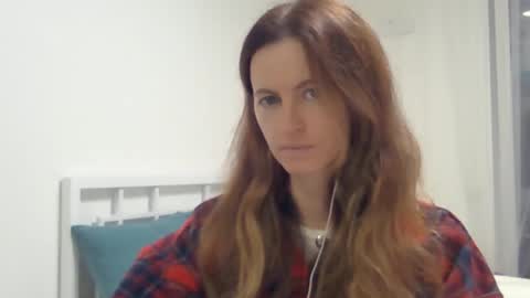 Snapshot of valerie_rose777 chatting on October 10, 2025, 8:30 pm valerie_rose777 online show from October 10, 2025, 8:30 pm