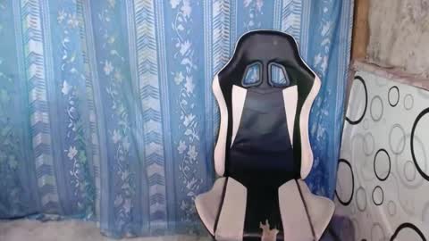 Snapshot of valerie_sensual chatting on December 10, 2024, 5:28 am valerie_sensual online show from December 10, 2024, 5:28 am