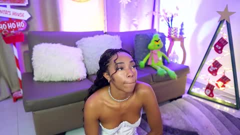 Valerie Style3 online show from December 20, 2025, 4:19 am