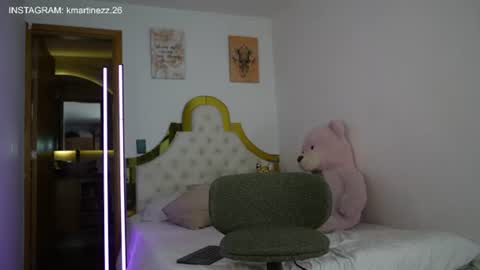 Snapshot of valeriecollinss_ chatting on June 17, 2026, 8:54 pm valeriecollinss_ online show from June 17, 2026, 8:54 pm