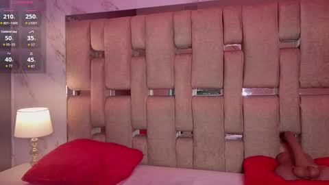 Valeria online show from March 17, 2026, 4:43 pm